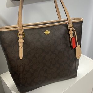 Coach Tote